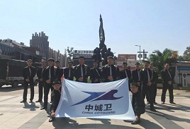    2018年10月27日廣州麗影廣場(chǎng)人頭攢動(dòng)，熙熙攘攘,原來(lái)是中移互聯(lián)網(wǎng)【閃耀3周年】之 “閃閃小和瑪”路演活動(dòng)在這里舉行.